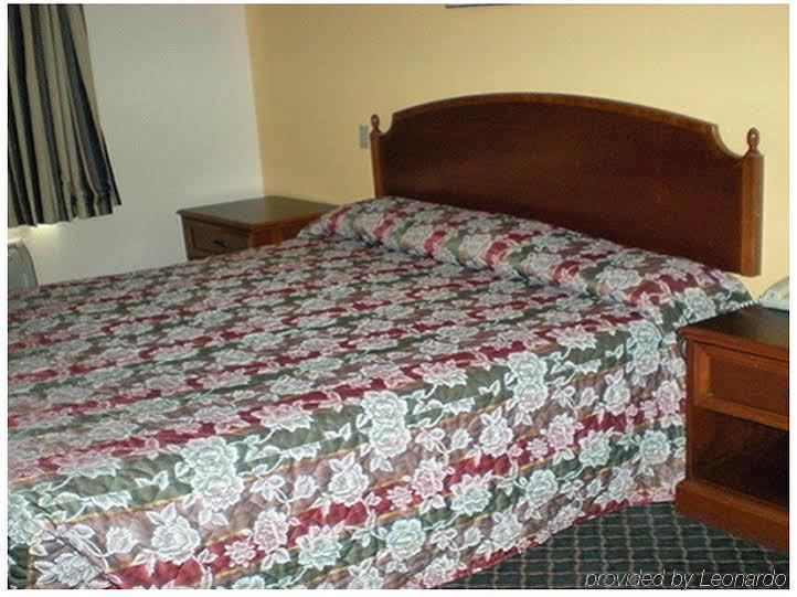 Hotel Corona Ca - Hwy 91 Номер фото